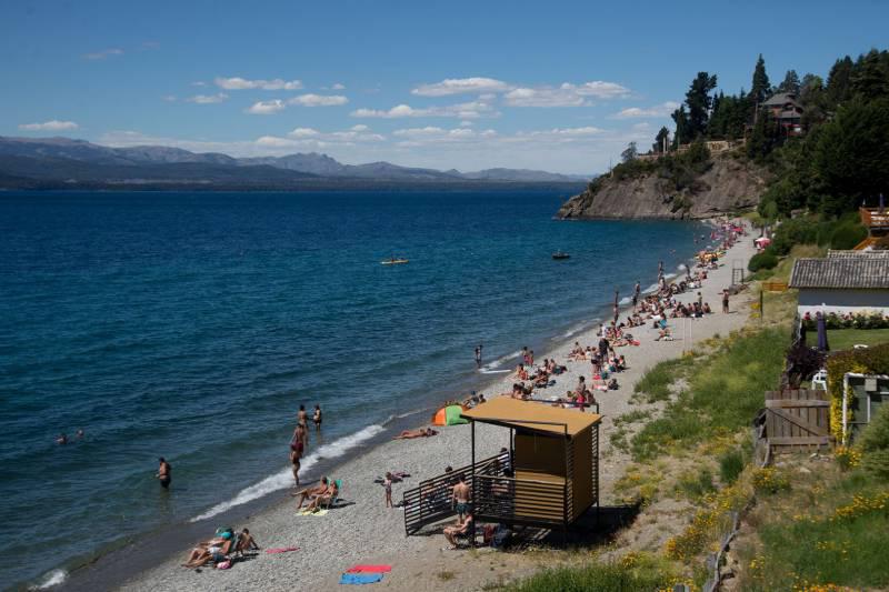 C&oacute;mo cuidar a los m&aacute;s peque&ntilde;os de las altas temperaturas