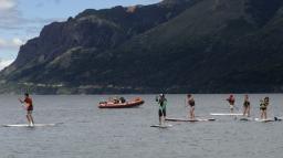 El stand up paddle se apoder&oacute; del lago Guti&eacute;rrez