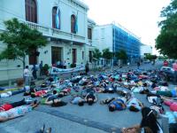 URGENTE! CIENTOS DE MUERTOS POR EL CIANURO FRENTE A LA CASA DE GOBIERNO DE R&Iacute;O NEGRO!