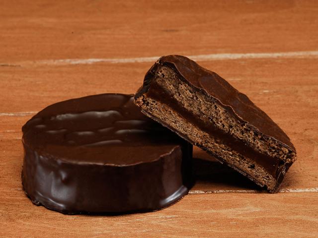 Alfajor Artesanal con Chocolate Negro Clsico