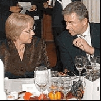 Piden Libertad a MapuChe a Bachelet en visita oficial a Alemania