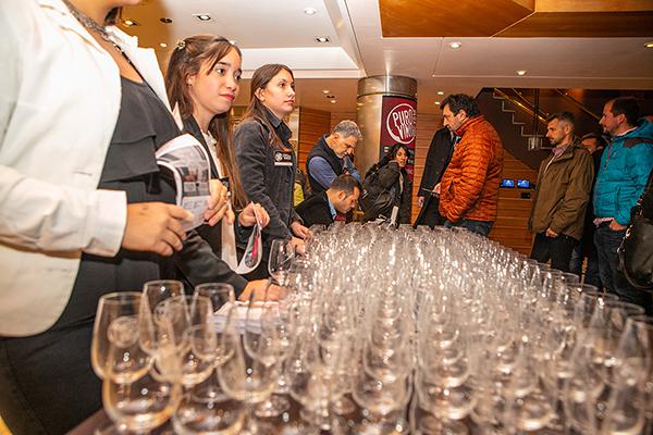  Vuelve el viernes 21 de junio en Bariloche     PURO VINO BRC 2019