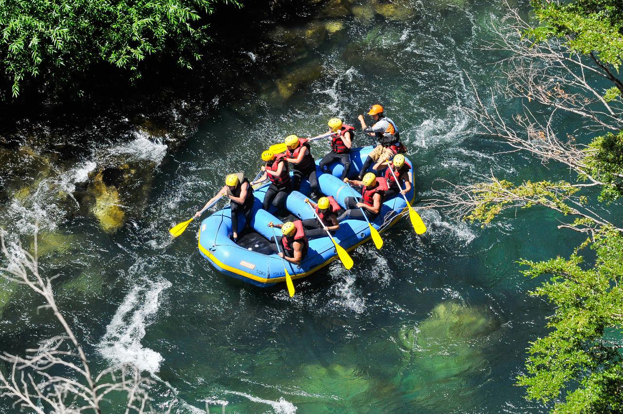 Rafting en el Rio Manso en Bariloche la mejor opcion