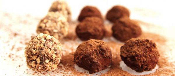 Trufas de chocolate y avellanas