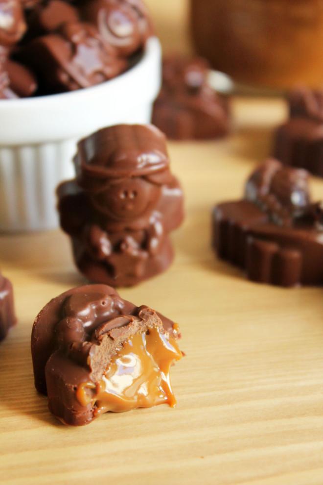 Bombones rellenos de dulce de leche. Receta para ni&ntilde;os