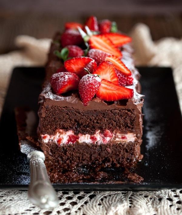 Torta f&aacute;cil de Chocolate y Frutillas