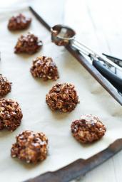 Galletas de chocolate sin cocci&oacute;n para hacer en 10 minutos