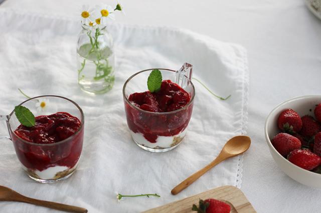 COMPOTA DE FRUTOS ROJOS