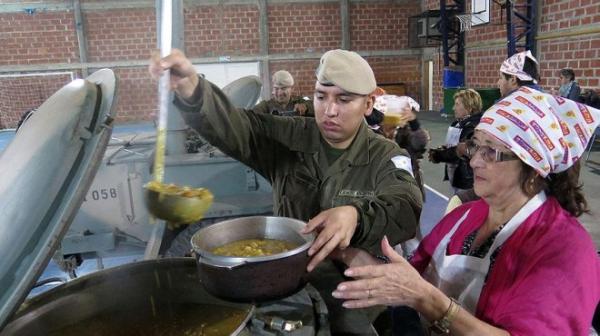 Un locro solidario para ayudar a Cerca Tuyo