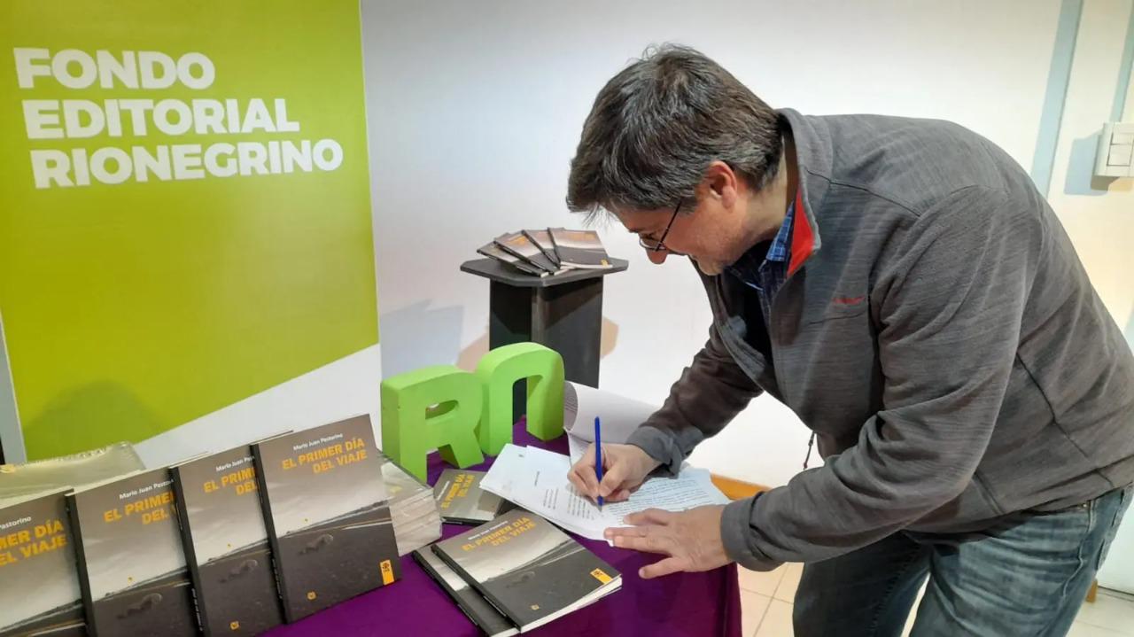 El FER cerr&oacute; el 2022 con la entrega del primer premio de narrativa 