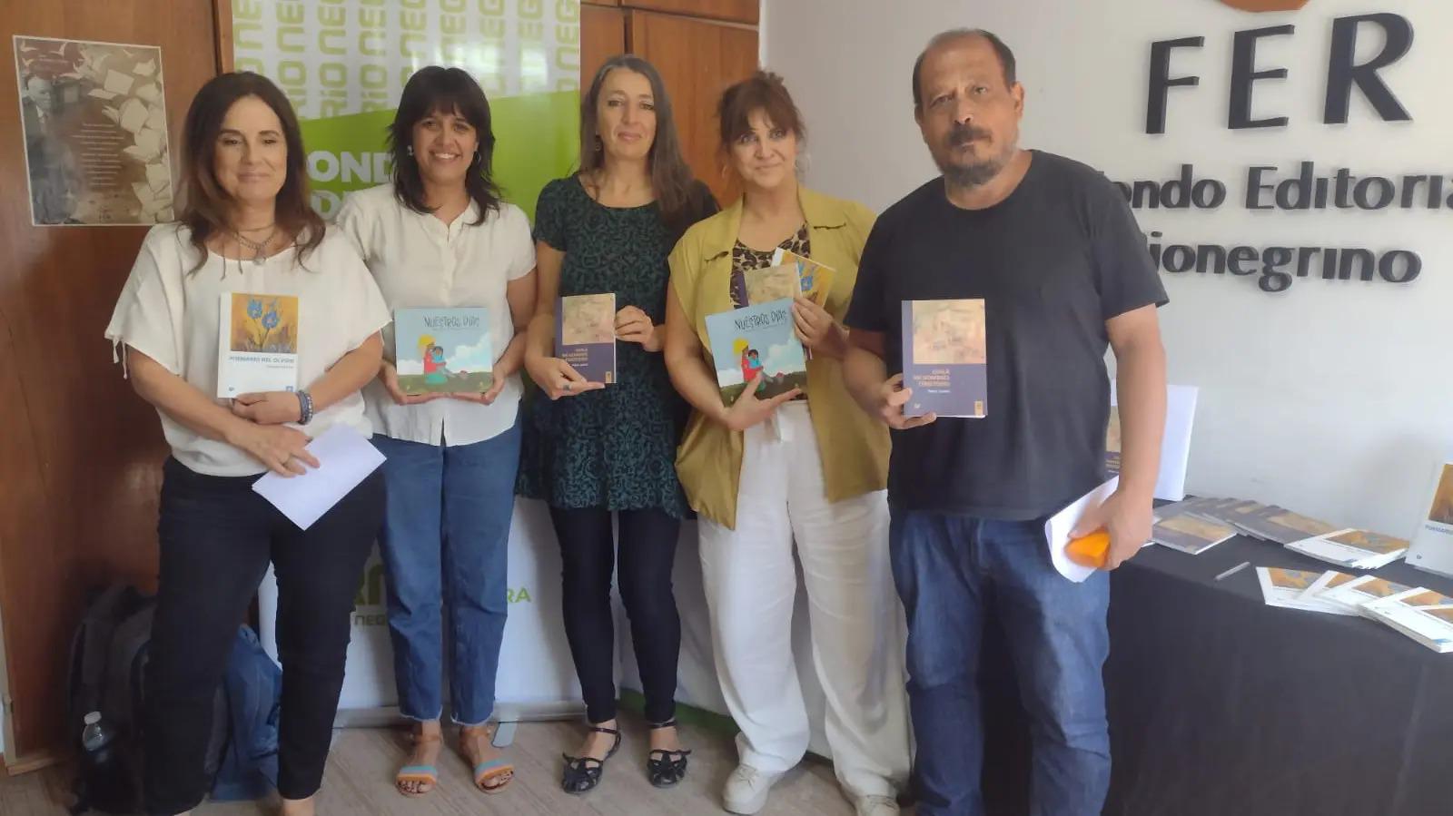 El FER realiz&oacute; una nueva entrega de libros en Viedma