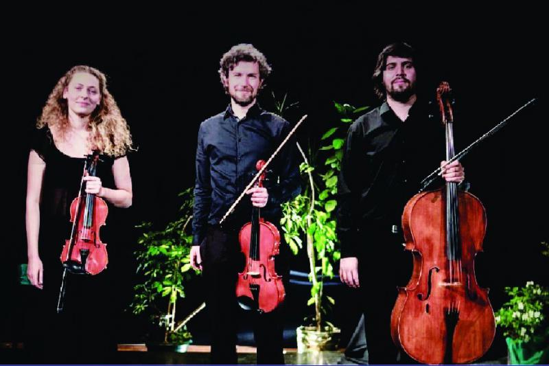 Los ensambles de la Filarm&oacute;nica llevan su m&uacute;sica del mar a la cordillera