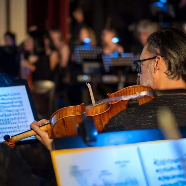 &#119822;&#119849;&#119838;&#119851;&#119834; &#119834; &#119845;&#119834; &#119810;&#119834;&#119851;&#119853;&#119834; | La filarm&oacute;nica deslumbr&oacute; en el Teatro del Circulo Italiano de Villa Regina en su 1er concierto de la 9&ordf; temporada