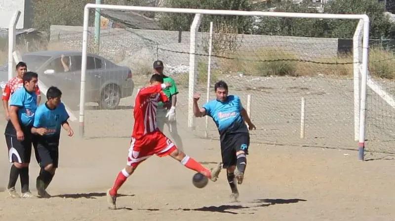 La Provincia acompa&ntilde;a a la Asociaci&oacute;n de F&uacute;tbol Libre de Bariloche para construir nueva cancha