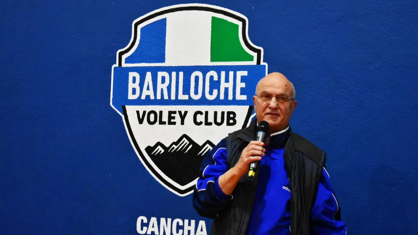 Juan Carlos Bertino: el t&eacute;cnico rionegrino que dirigi&oacute; varias generaciones de voleibolistas