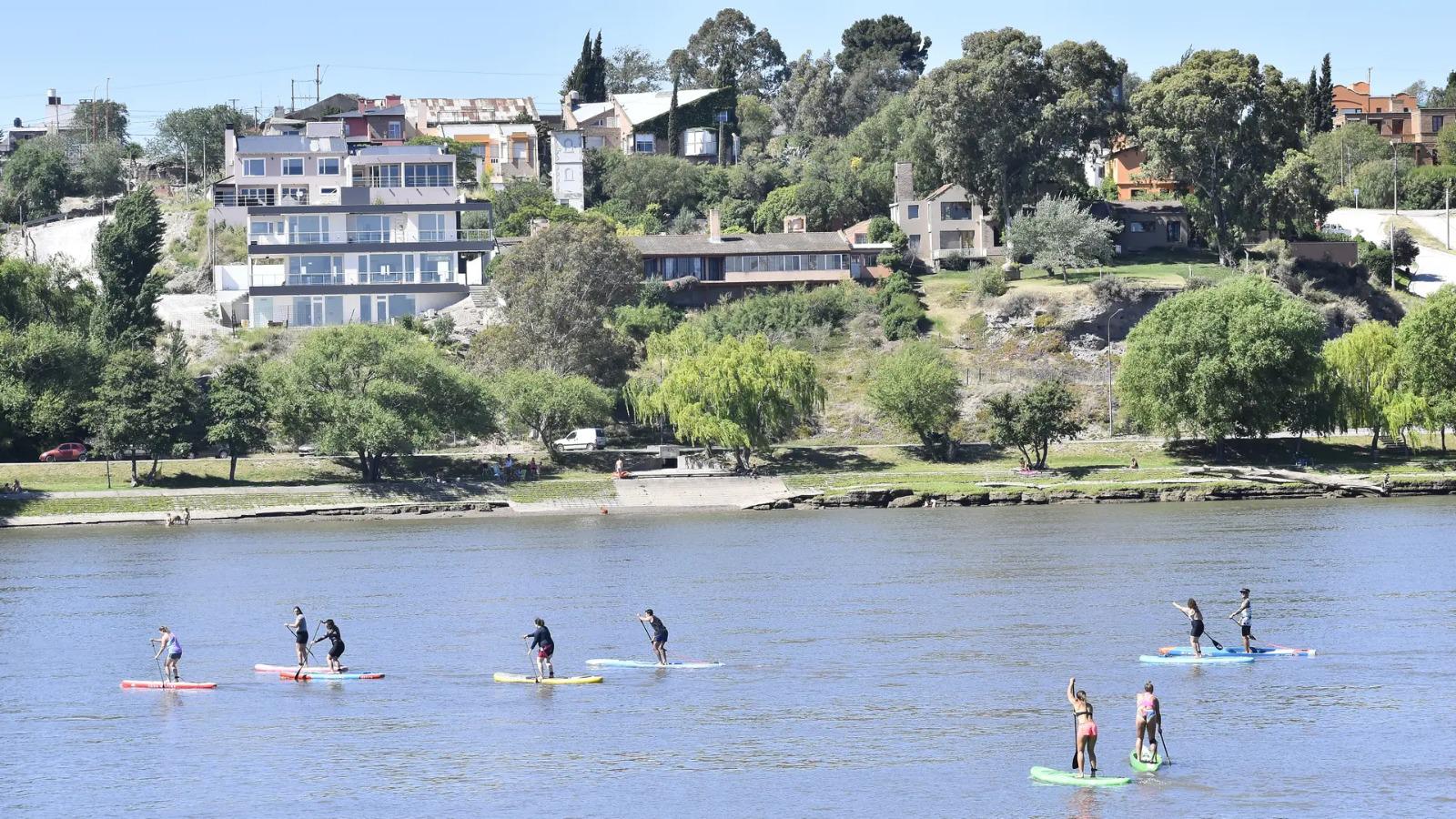 El mundialista Francisco Giusti dict&oacute; capacitaci&oacute;n de SUP Race en Viedma