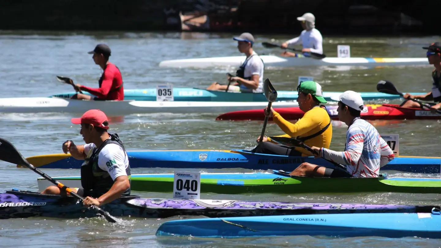 Contin&uacute;a la acci&oacute;n en la Regata Internacional del r&iacute;o Negro