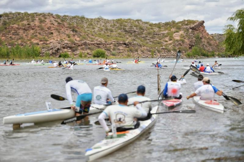 Comenz&oacute; la 45&deg; Regata Internacional del r&iacute;o Negro