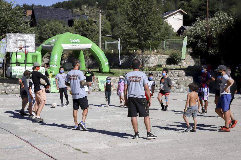 Netball y escalada, las principales actividades que se disfrutar&aacute;n en Bariloche y en la Regi&oacute;n Sur