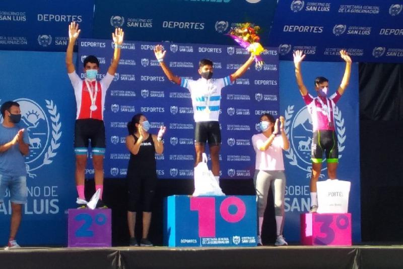 Medalla y Top 10 para los ciclistas rionegrinos que disputaron el nacional juvenil 