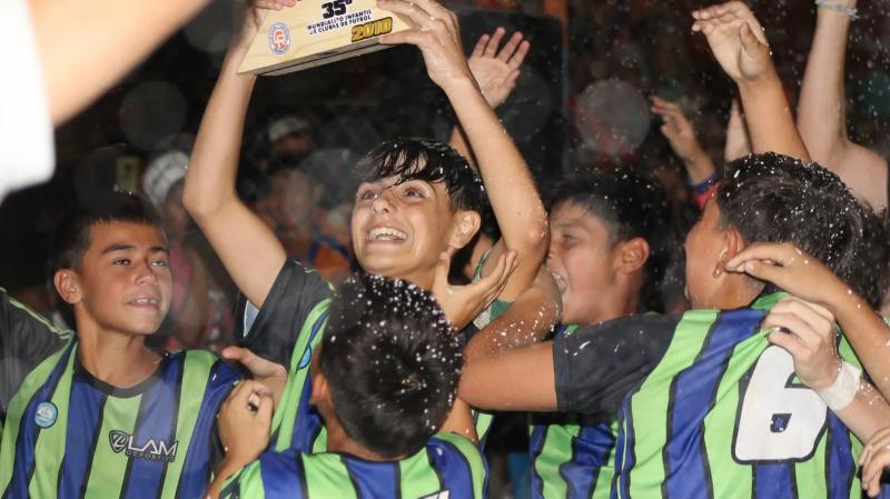 Miles de futbolistas disfrutaron del 35&deg; Mundialito Infantil de F&uacute;tbol