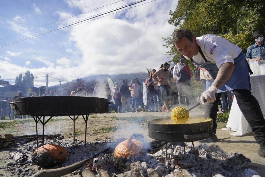 Exitosa primera edici&oacute;n de la feria gastron&oacute;mica "Date el Gusto" en El Bols&oacute;n