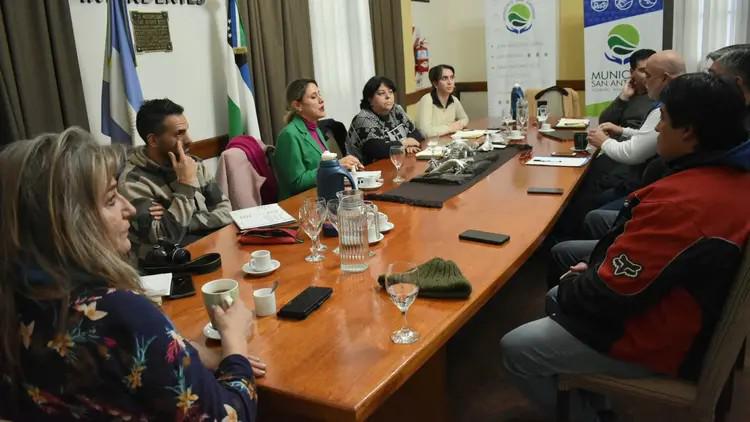 Turismo R&iacute;o Negro y EMProTur Las Grutas delinean acciones conjuntas