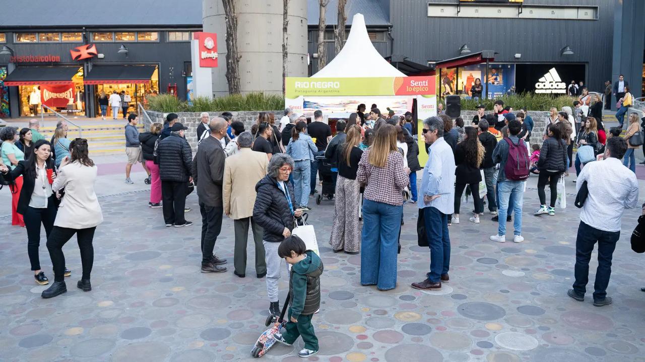 R&iacute;o Negro present&oacute;, en CABA, la amplia oferta tur&iacute;stica de primavera 