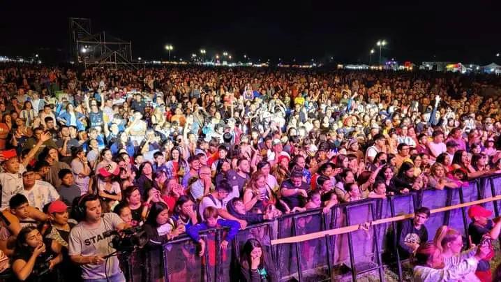 Choele Choel se visti&oacute; de fiesta con el Festival Provincial de Folklore 