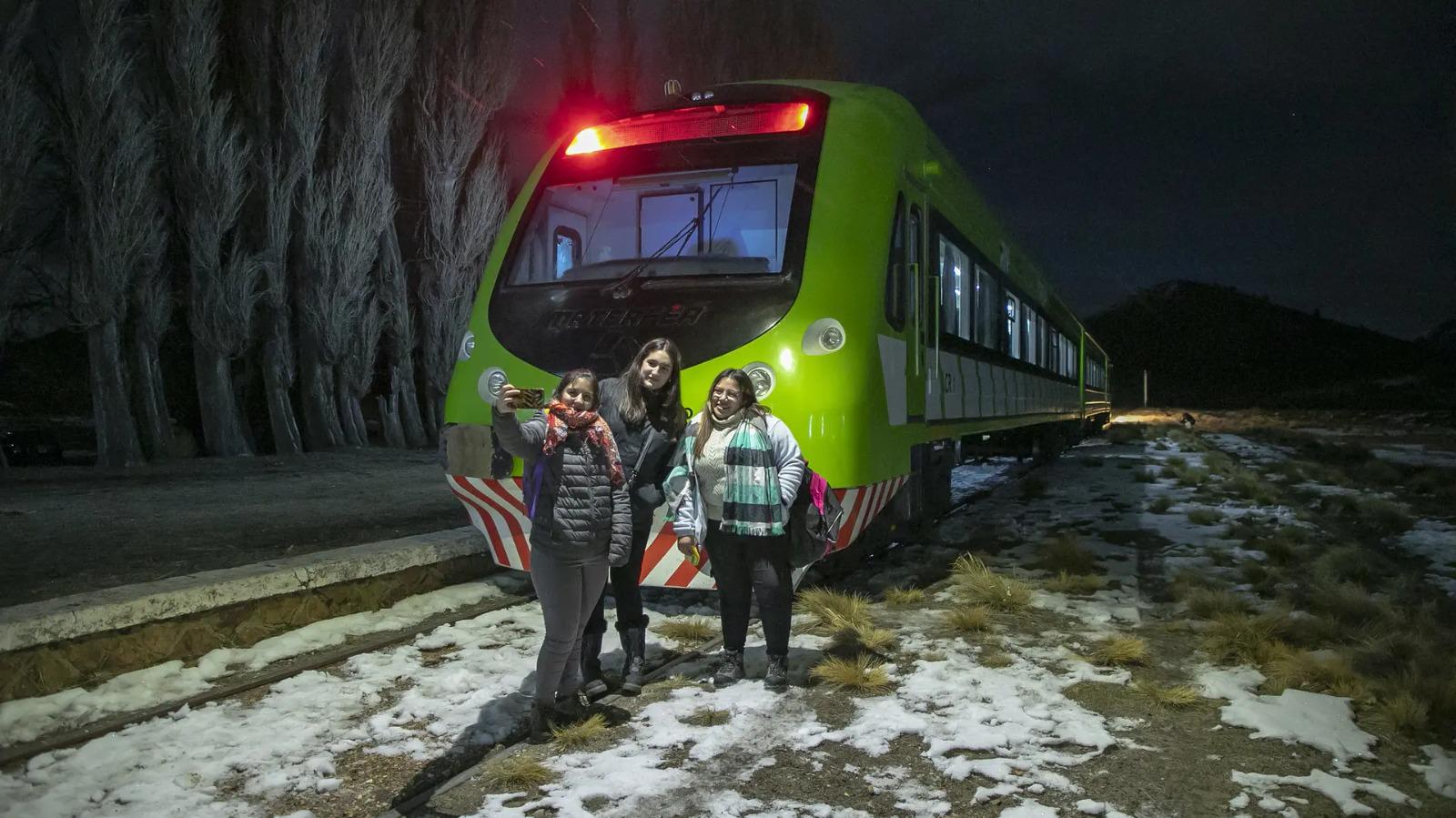 Finde XXL: Aventurarse en un viaje en tren por R&iacute;o Negro &iexcl;Tiene Sentido!