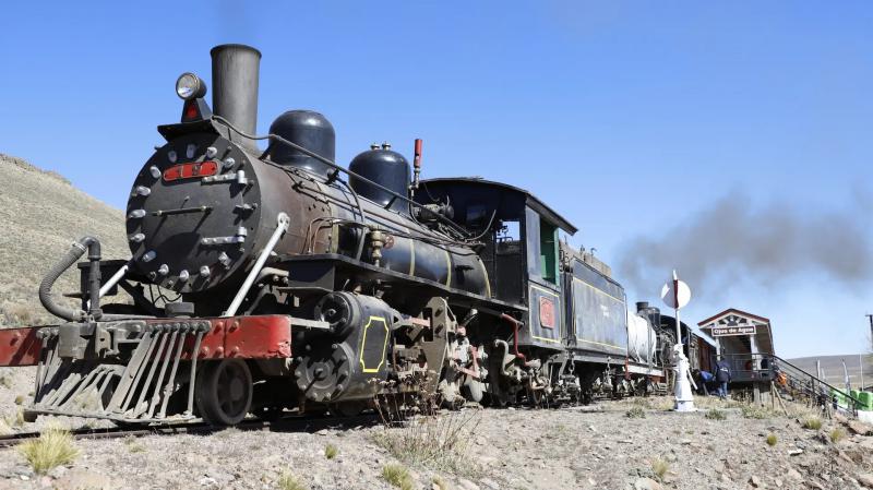 La Trochita volvi&oacute; a viajar y alegr&oacute; a todos