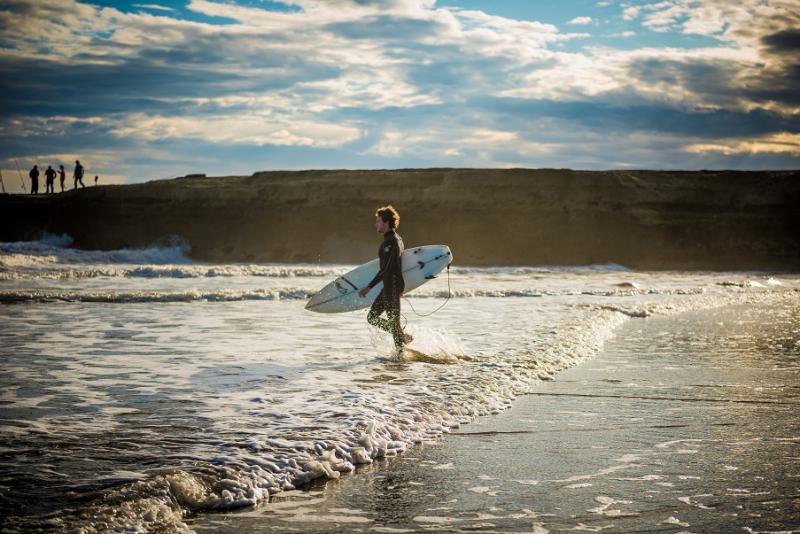 Verano en R&iacute;o Negro: extensas playas y majestuosos paisajes invitan a vivir una experiencia &uacute;nica a orillas del mar