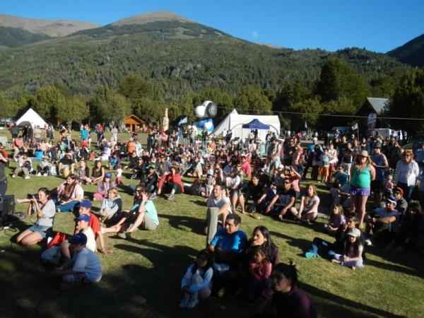 Record de p&uacute;blico en la &#147;6ta Edici&oacute;n de la Semana de la Aventura&#148; en Bariloche.