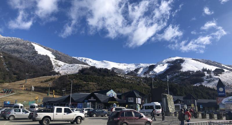 55 cm en la cumbre del Cerro Catedral - Academia Suki - Ski & Snowboard -