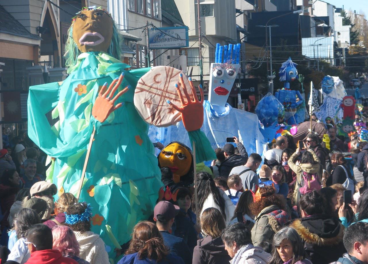 Desfile de Gigantes. Magas y Magos de la Tierra