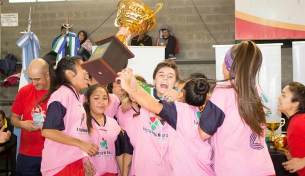  Torneo Nacional de FUTSAL: triunfo de Metropolitano en la rama masculina y R&iacute;o Negro en la femenina