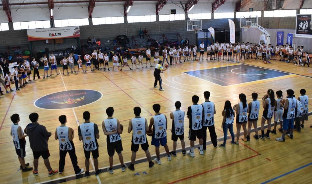 Exitoso cierre del 7&deg; Campus Invernal de B&aacute;squet