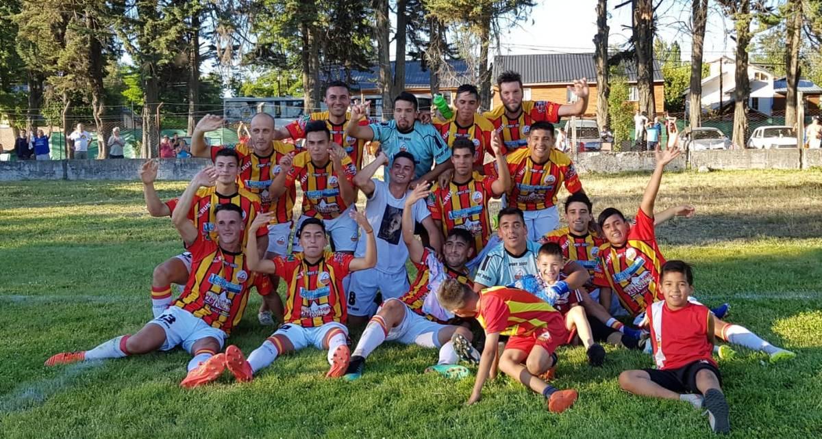 Cruz del Sur campe&oacute;n del torneo Clausura