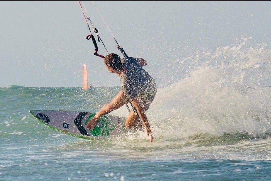 Rionegrino brilla en el kitesurf nacional