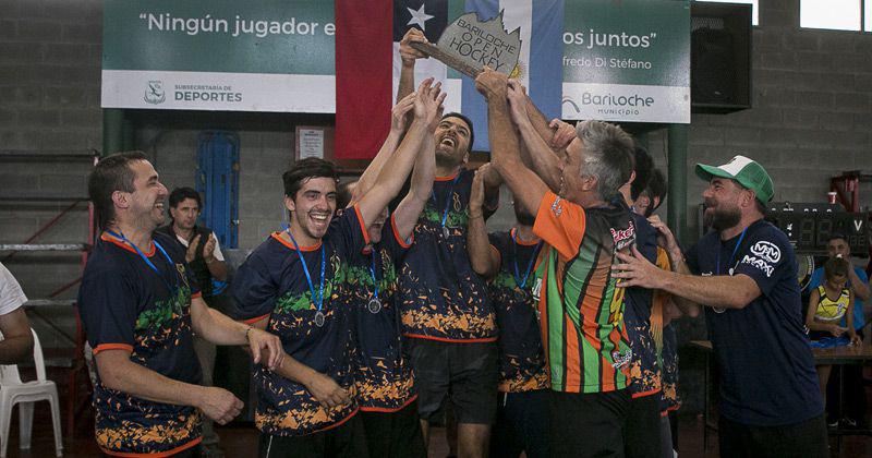 Vuriclub y Estudiantes son los campeones del Bariloche Open Hockey