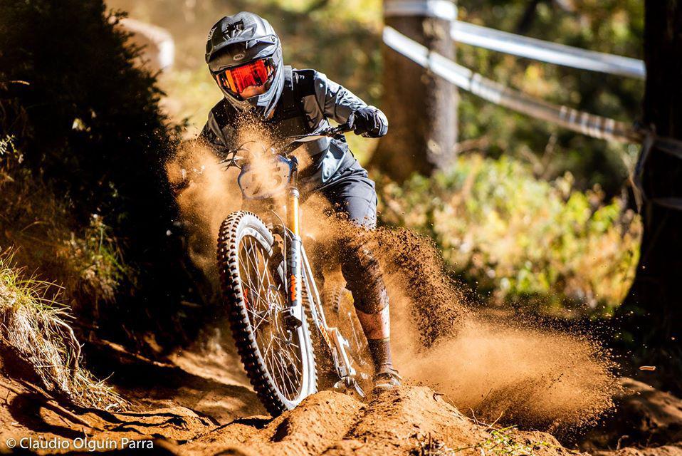 Catedral y Bayo con lo mejor del ciclismo de descenso de Sudam&eacute;rica