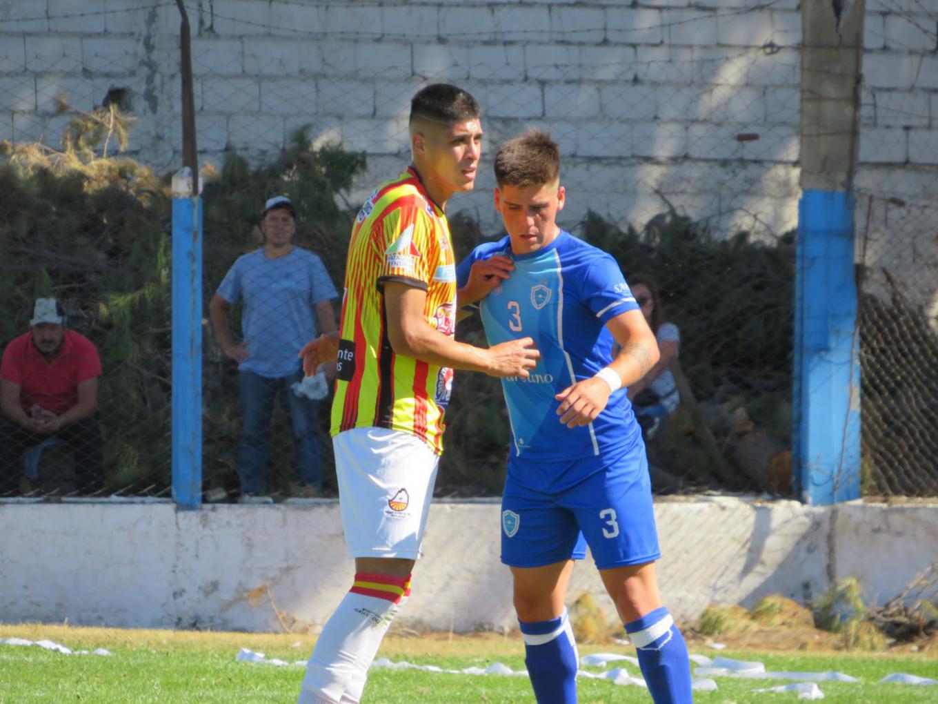 Con el debut de los principales equipos se juega la segunda fecha de la Copa Bariloche