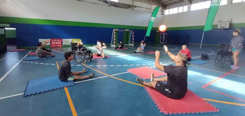 Deporte adaptado en R&iacute;o Negro: Comienza el a&ntilde;o con una concentraci&oacute;n de beach ParaV&oacute;ley