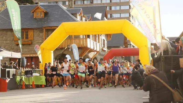 Ruth O&ntilde;ate y Sergio Calfin, en lo m&aacute;s alto de la Corrida Aniversario