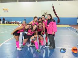 HOCKEY: DINA HUAPI CAMPEON DE TORNEO REGIONAL