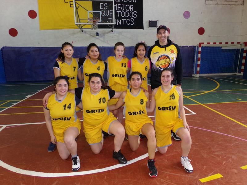 Con partidos de primera y U15 se larg&oacute; la Liga de los Lagos