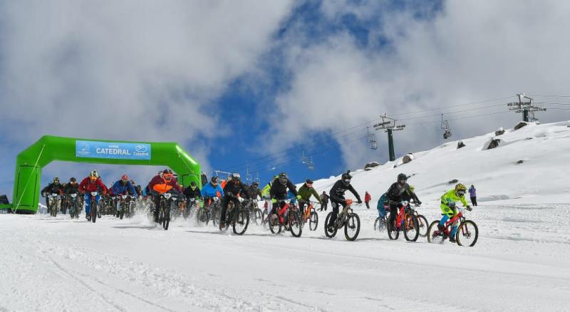 Gonzalo Serenelli volvi&oacute; a ganar el Down1000 en el cerro Catedral