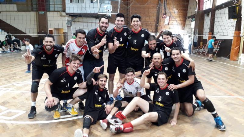 San Esteban y el CAB 16, campeones del v&oacute;ley local