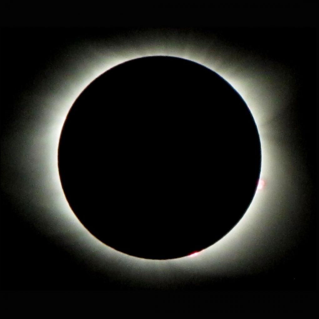 Proyecto Miradas al Cielo: c&oacute;mo observar el pr&oacute;ximo eclipse de Sol 