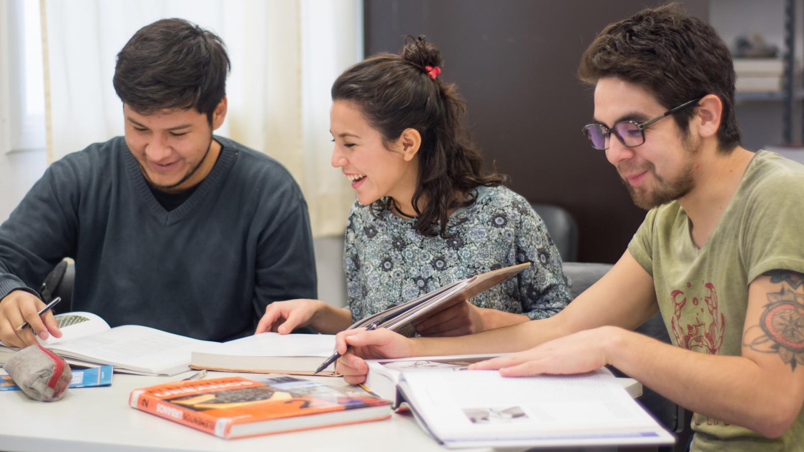 Jornadas de Investigaci&oacute;n de Estudiantes